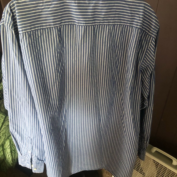 Sonoma Men’s Button Up Shirt - Picture 3 of 3